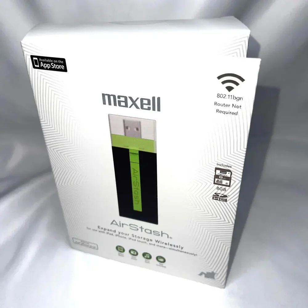 Maxell AirStash Wi-Fi SD 8gb Card Reader #A02 - New in Box